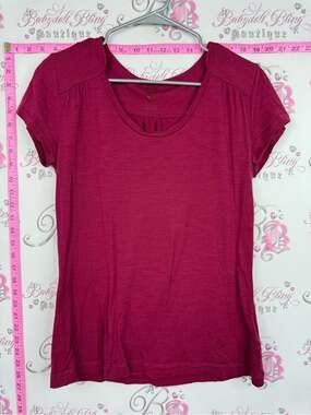 MEC merino wool shirt Women's Deep Pink Scoop Neck Short Sleeve Tee